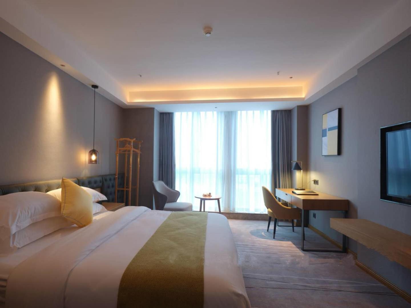 Baian Art Hotel Luzhou Exterior photo
